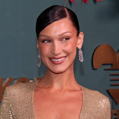 Bella Hadid's Makeup-Free Selfie Screams Self-Love