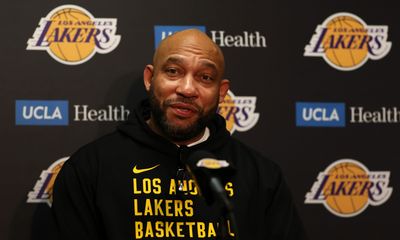 According to sources, the Lakers plan to be patient with Darvin Ham