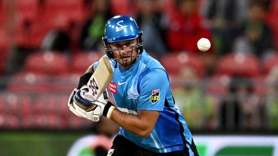 Weatherald shines as Strikers stay in BBL finals hunt