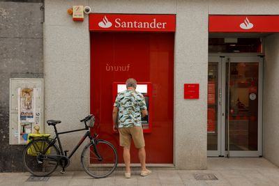 Spanish High Court Cancels 0 Million Fines for Banks