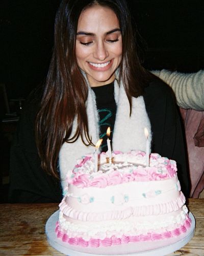 Renata Notni Celebrates with Delicious Cake and Joyful Moments