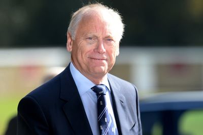 Colin Graves apologises for racism at Yorkshire as he closes in on a return