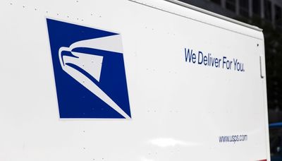 $150,000 rewards offered for information in South Chicago postal worker robberies