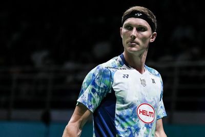 Viktor Axelsen: The Court Master's Thrilling Badminton Showcase