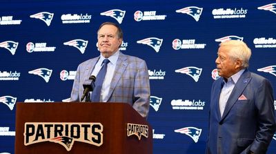 Bill Belichick and Robert Kraft Ended Final Press Conference With Really Awkward Moment