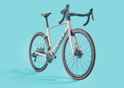 Scott Addict RC 10: A plush ride and a bike full of hidden integrations