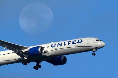 United Airlines plane makes an emergency landing after a warning about a possible door issue