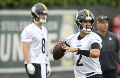 Spotrac offers up offseason blueprint for Steelers QB room