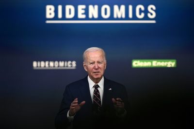Biden Sells Economic Strength, But Voters Aren't Buying Yet