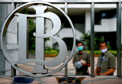Bank Indonesia Holds Rates, No Cut Until Q3