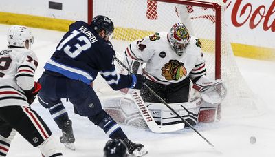 Blackhawks collapse late against Jets as road losing streak drags on