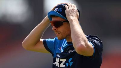 Mitchell Santner tests positive for COVID-19; misses first T20I against Pakistan