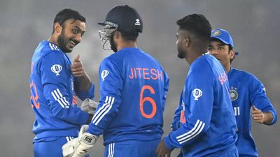 'Unhone mana kar diya...': Axar Patel's unusual request to umpire highlights chilly conditions in Mohali