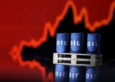 Oil prices surge as US and Britain target Houthi bases