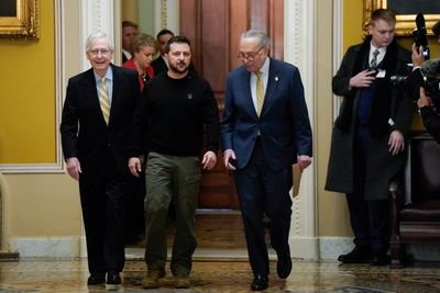 Zelensky warns against pausing conflict, urges Ukraine's NATO integration