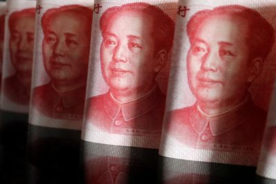 China's 2023 Bank Lending Reaches Record High amidst Economic Struggles