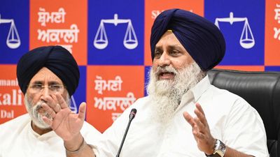 SC bins Punjab's appeal against HC order quashing FIR against SAD chief Sukhbir Badal