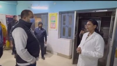 Midnight surprise inspection of Tejashwi Yadav exposes government hospital