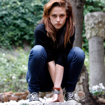 Kristen Stewart Says 'Twilight' Is "Such a Gay Movie"