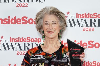 Maureen Lipman attacks ‘numbskulls’ at Bafta for offering gender-neutral awards