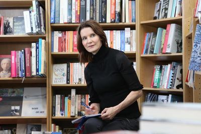 Countdown star Susie Dent spotlights ‘perfect’ Scots word for winter mornings