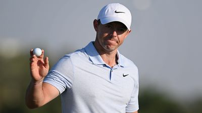 McIlroy Makes Quadruple Bogey But Still Leads Dubai Invitational At Halfway Stage