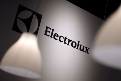 Electrolux warns of larger Q4 loss as North American challenges increase