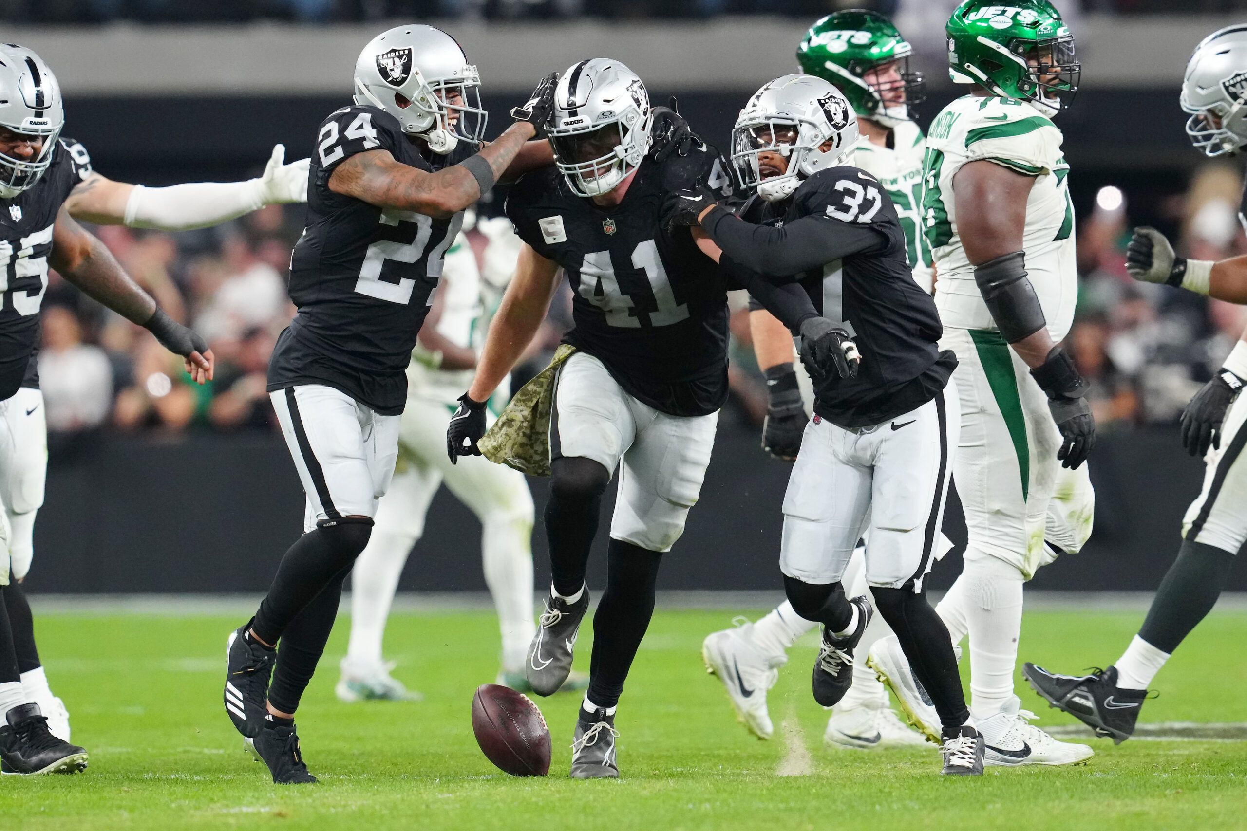 Raiders 2023 Season Awards: Rookie Of The Year, MVP,…