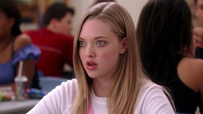 Mean Girls’ Amanda Seyfried Met The New Karen, And The Photo Is So On Brand