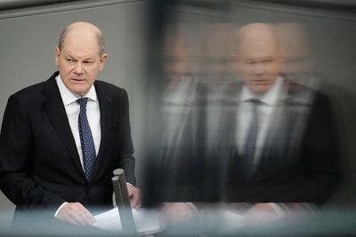 Germany's Scholz warns of extremists stoking rage as farmers protest and discontent is high