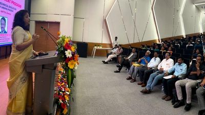 Polytechnic teachers told to keep abreast with changing industry trends