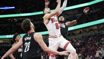 Billy Donovan praises Zach LaVine’s play in Bulls win over Rockets