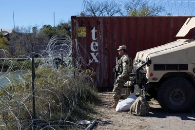 Texas Governor Escalates Border Conflict, DOJ Petitions Supreme Court