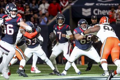 Texans QB C.J. Stroud finds TE Brevin Jordan on long 2nd-quarter TD