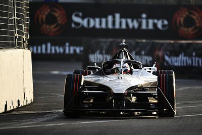 Evans: "Bizarre feeling" with steering to blame for slow pace in Mexico City E-Prix