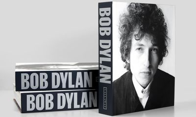 ‘Life is about creating yourself’: on Bob Dylan: Mixing Up the Medicine