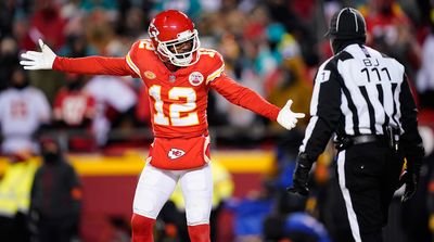 NFL Fans Sound Off About Chiefs-Dolphins Game Following Playoff Streaming Debut