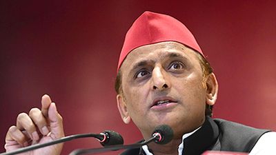 Akhilesh Yadav, Meira Kumar receive Ram Temple invitation