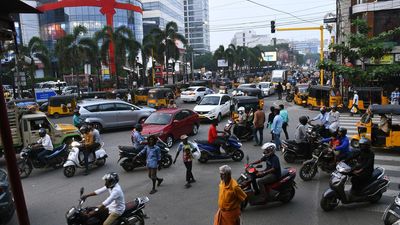 To regulate or not to regulate, the dilemma at this junction in Royapettah