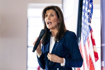 Trump targets Haley, aims for big victory in Iowa caucus