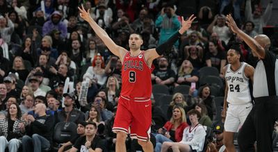 Nikola Vucevic breaks down clutch shot in Bulls win over Spurs