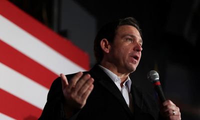 Ron DeSantis makes his pitch before Iowa caucuses amid faltering campaign