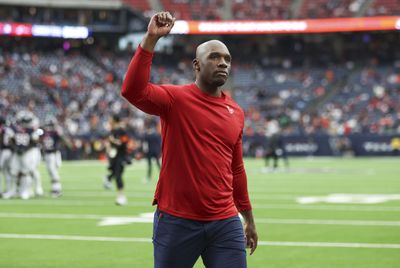 DeMeco Ryans says Texans ‘should have the offensive and defensive rookie of the year’