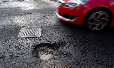 UK potholes and road defects have led to surge in callouts