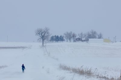 Record Cold Grips Iowa, Threatens Turnout for Caucuses