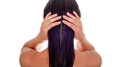 How hard water affects your hair: Tips for frizz-free hair