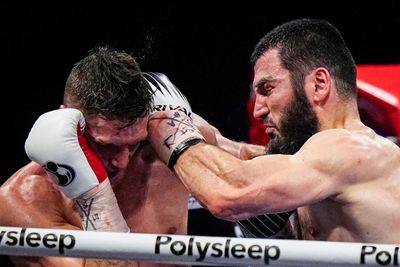 Artur Beterbiev reminds Callum Smith that boxing is a hard, heartless business