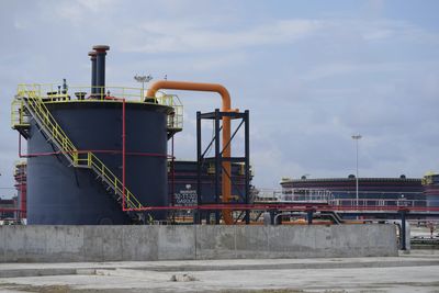 Africa's Largest Oil Refinery Begins Production in Nigeria