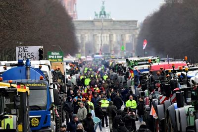 German Farmers Round Off Week Of Angry Protests In Berlin