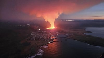 Iceland volcano: Situation in Grindavík has 'become very bleak' following new eruption
